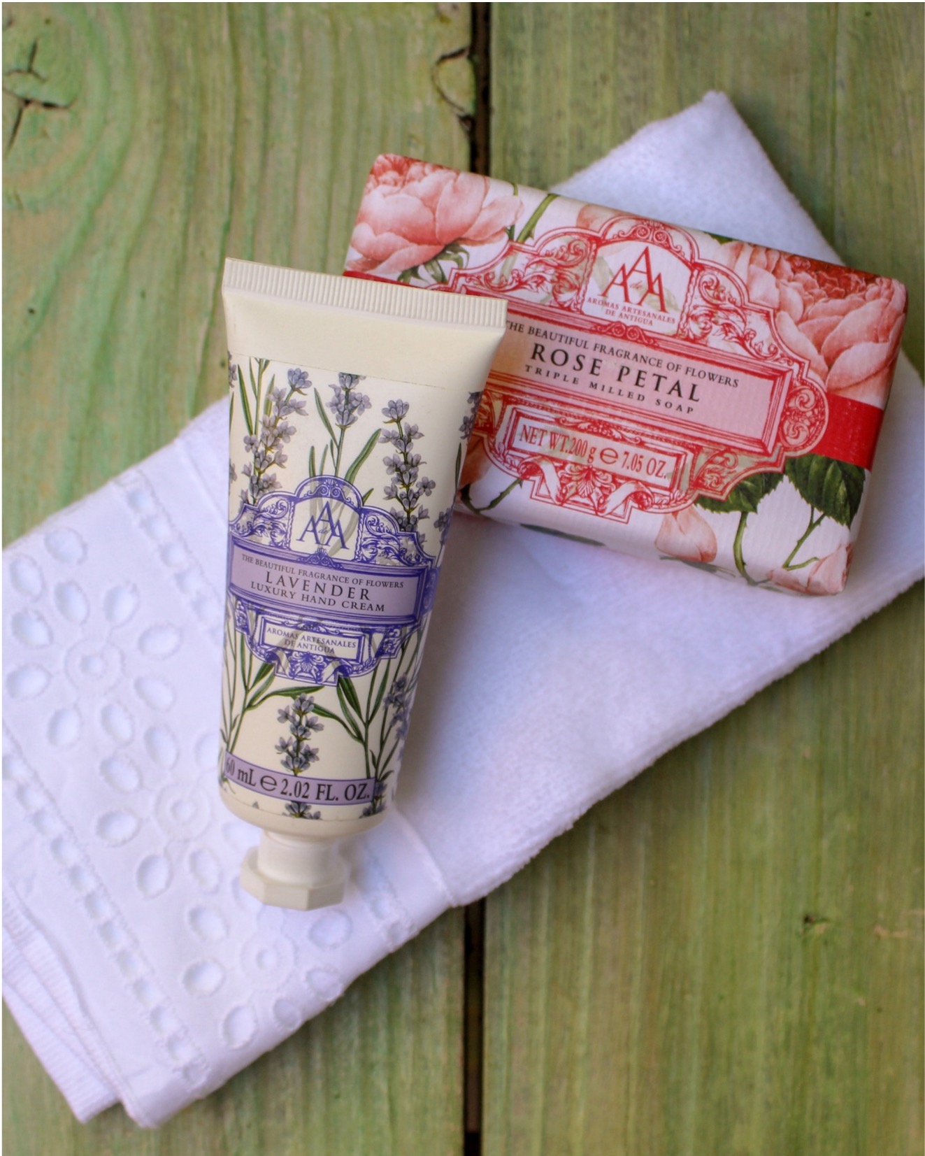 Kit SPA Crema Mano + Toalla + Jabón