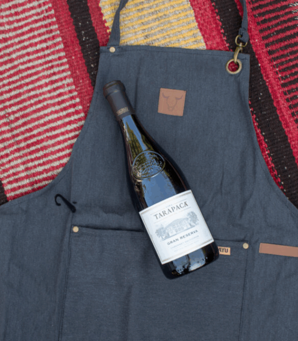 Kit Delantal Parrillero + Vino Gran Reserva