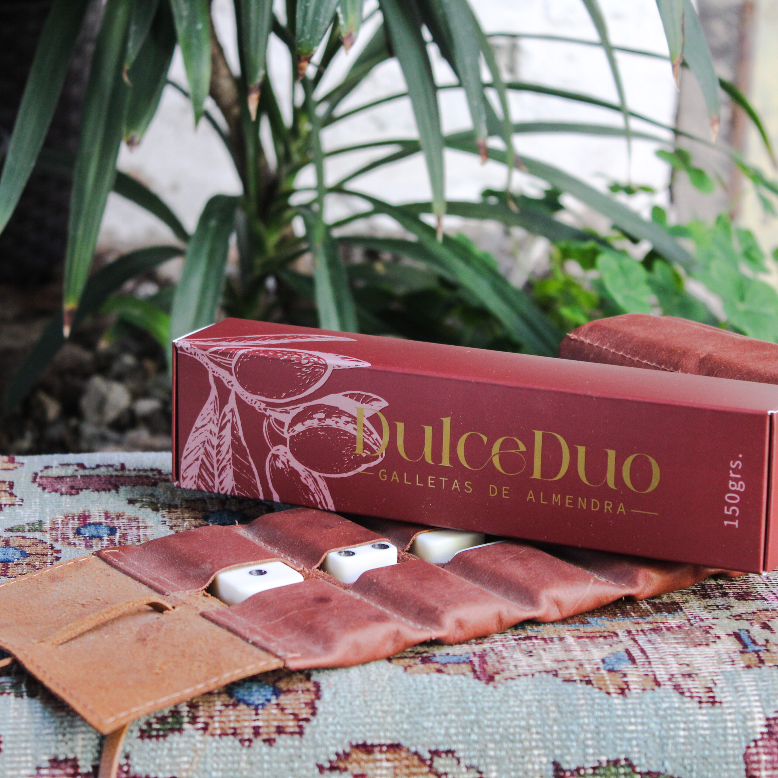 Set Domino + Galletas Artesanales